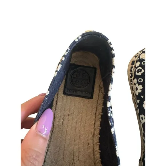 TORY BURCH Navy White Floral Espadrille Flats Size 8.5