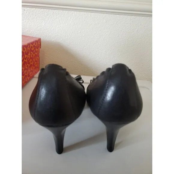 Tory Burch Romy Ribbon Original Pumps Heels Black Leather Shoes Sz 8.5 in Box
