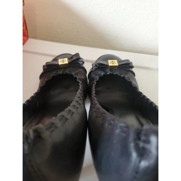 Tory Burch Romy Ribbon Original Pumps Heels Black Leather Shoes Sz 8.5 in Box