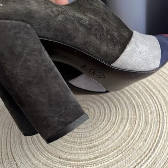 Tory Burch Suede leather colorblock pattern pumps heels sz 6