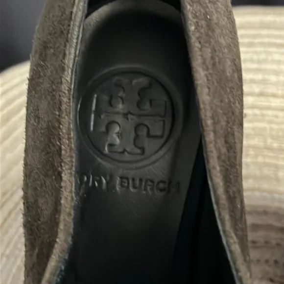 Tory Burch Suede leather colorblock pattern pumps heels sz 6