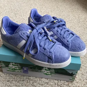 Towelie South Park edition collected shoes 6.5 men brand new adidas rare