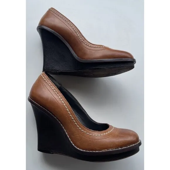 True Religion Platform Wedge Pump Wedge Shoes Sz 9 TRO 46100-42R Black Leather