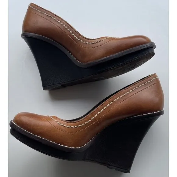 True Religion Platform Wedge Pump Wedge Shoes Sz 9 TRO 46100-42R Black Leather