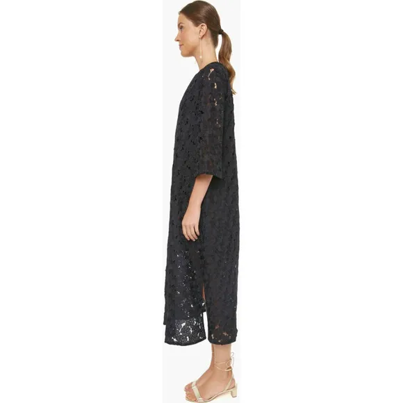 Tuckernuck Black V-Neck Floral Lace Eyelet Jamie Midi Kaftan Shift Dress XS