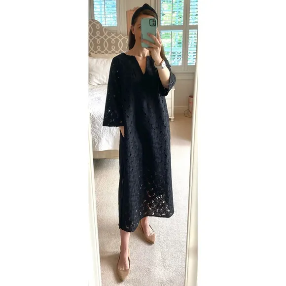 Tuckernuck Black V-Neck Floral Lace Eyelet Jamie Midi Kaftan Shift Dress XS