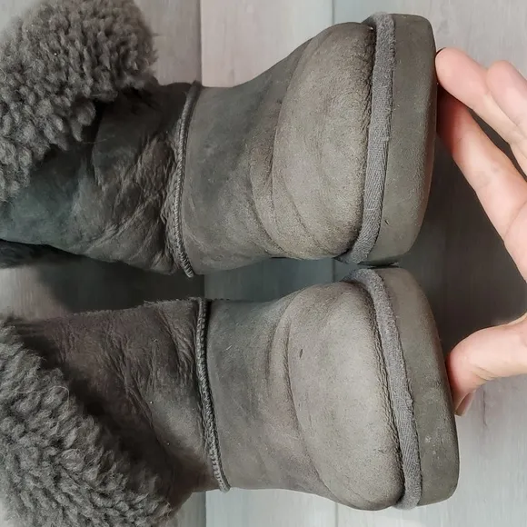 Ugg Australia Women 3349 Ankle Bailey Button Leather Sheepskin Boots shoes 10