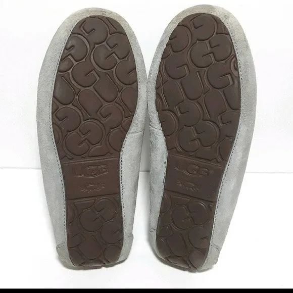 UGG Australia Women's Ansley Moccasin Suede Sheepskins Indoor Outdoor Shoes US 6