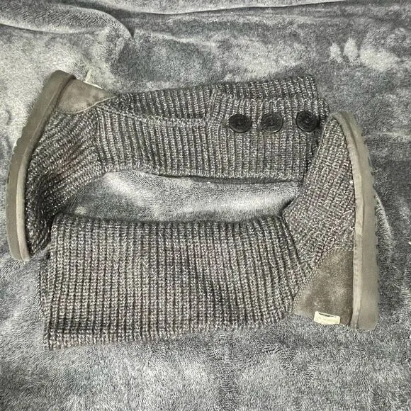 UGG Boot women sz 6