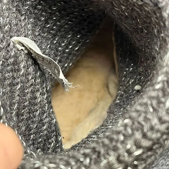 UGG Boot women sz 6