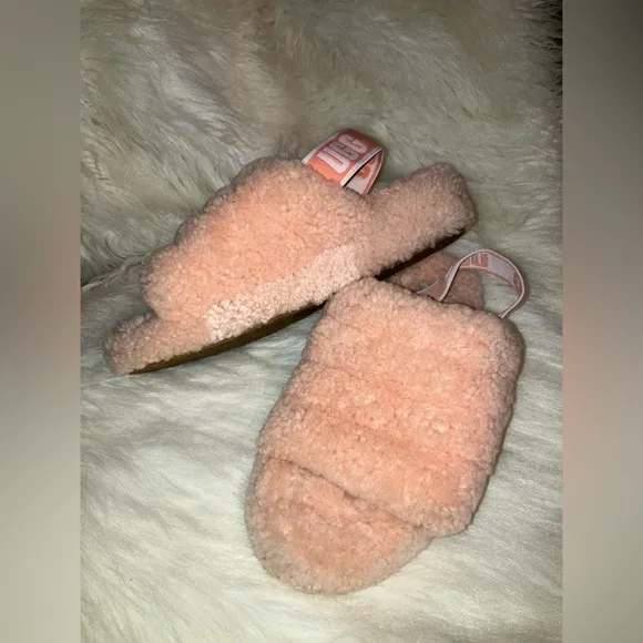 UGG FLUFF YEAH Women Shoes SLIDE Sheepskin Slipper Sandal PINK ROSE NWOT