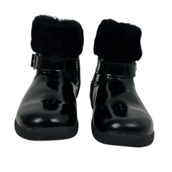 UGG Gemma Boot 1005149T Black Size 9 Casual Winter Outdoor