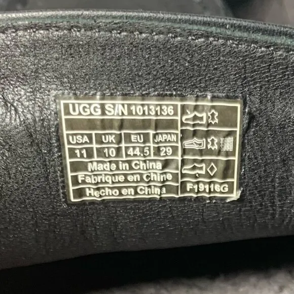 UGG Men Shoes Size 11