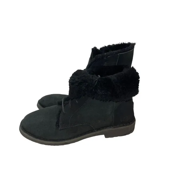 UGG Women Shoes Size 10