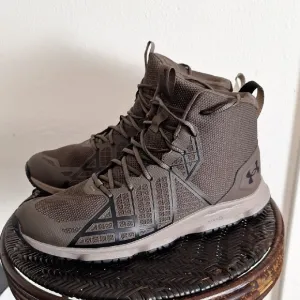 Under Armour Men's Brown High-Top Shoes Size 11