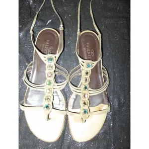 Valentino Garavani VNTG Jewel Italian Leather Lace Up Flats Sandals 38.5 US 8.5