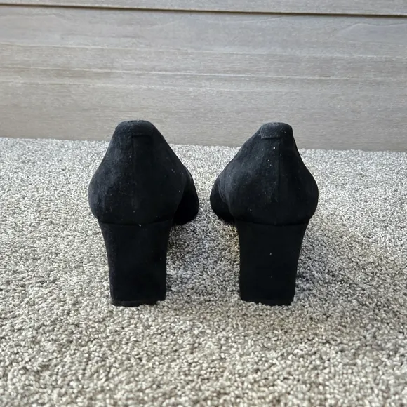 Vaneli Marice Women's Black Suede Pumps NEW size 8.5 WIDE