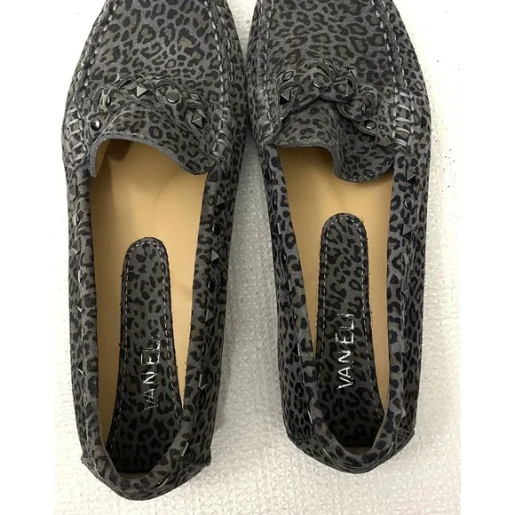 Vaneli Women's Shoes Made In Italy Gray Jungle Print Metallic Studs Size 8.5