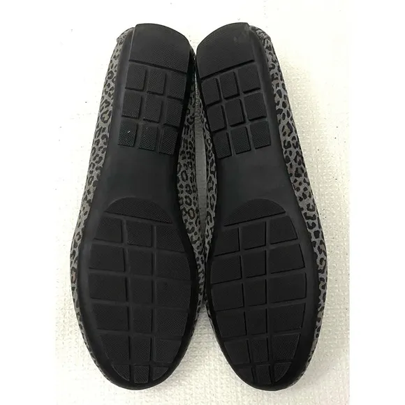 Vaneli Women's Shoes Made In Italy Gray Jungle Print Metallic Studs Size 8.5