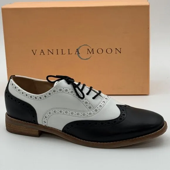 Vanilla Moon Mens Wing Tip Dress Shoes 10  Black White Formal Two Tone