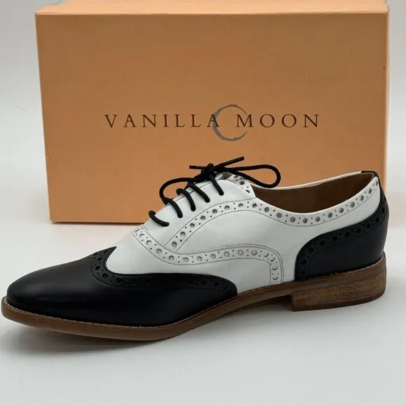 Vanilla Moon Mens Wing Tip Dress Shoes 10  Black White Formal Two Tone