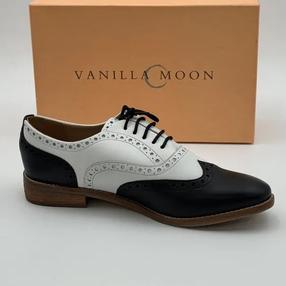 Vanilla Moon Mens Wing Tip Dress Shoes 10  Black White Formal Two Tone