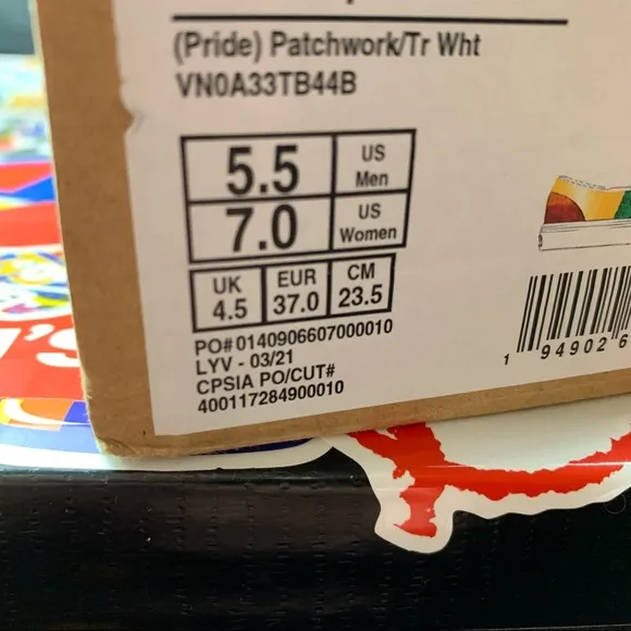 Vans Authentic Pride Patchwork 7 Women