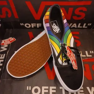 VANS Authentic Refract Rainbow Pride Black /Multi Men's 5.5/Women 7 VN0A2Z5IWN71