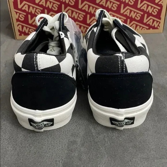Vans Old Skool shoes for women