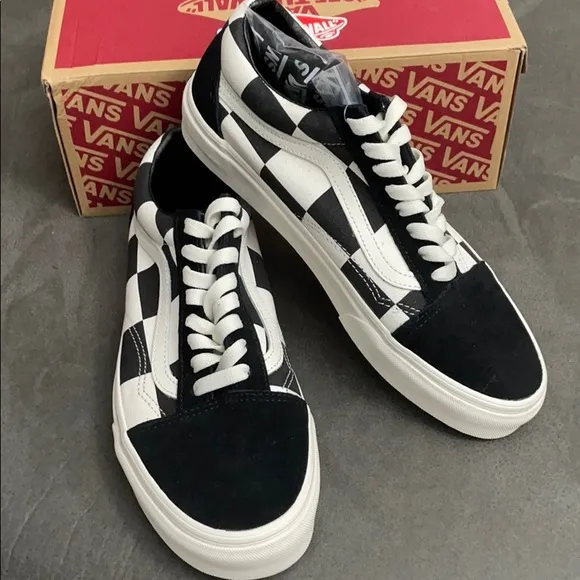 Vans Old Skool shoes for women