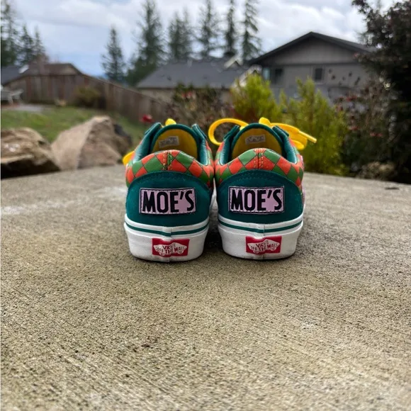 Vans Old Skool x The Simpsons Moe's Tavern Sneaker Shoes Men’s 4.5 Women…