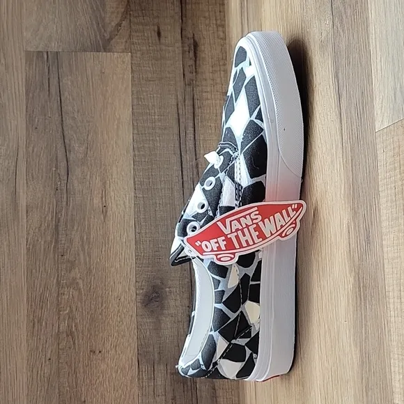 Van's shoes women Brand new.