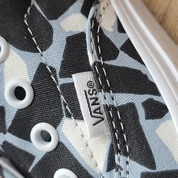 Van's shoes women Brand new.