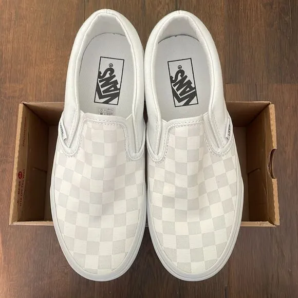 vans women checkboard truewhite/T size 6.5