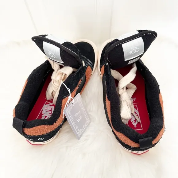 VANS x DISNEY 100th Lion King Scar Knu Skool Shoes Women Size 7