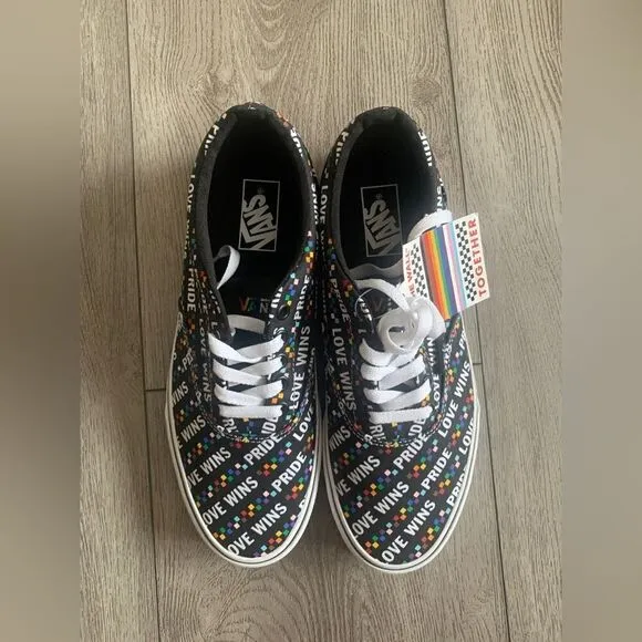 Vans men love wins, pride print shoes very cute