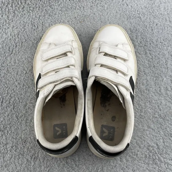 Veja Recife Leather Shoes Women 9.5 White Preppy Academia Trainer Travel Minimal