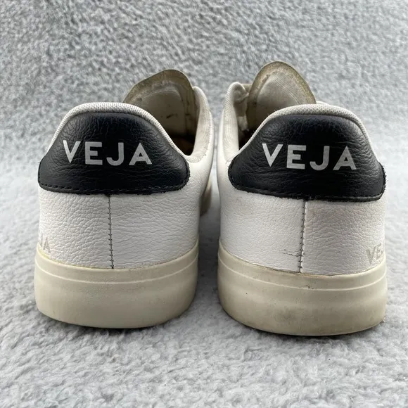 Veja Recife Leather Shoes Women 9.5 White Preppy Academia Trainer Travel Minimal
