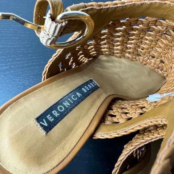 Veronica Beard Livia Basket Weave Closed Toe Sandal Brown Women sz 37 US 6.5