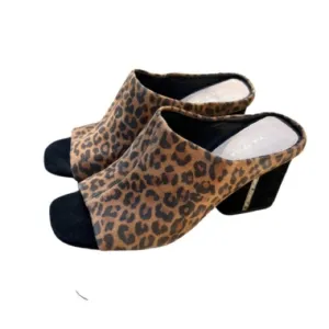 Via Spiga Hennie Leather Animal Print Chunkie Heel Open Toe Glam Sandal Size 6.5