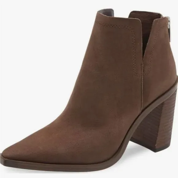 Vince Camuto Women's Shoes Vince Camuto Booties size 8.5