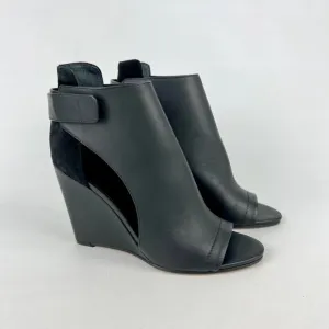 Vince Womens Kara Open Toe Wedge Sandal Black Leather Side Cutouts size 7