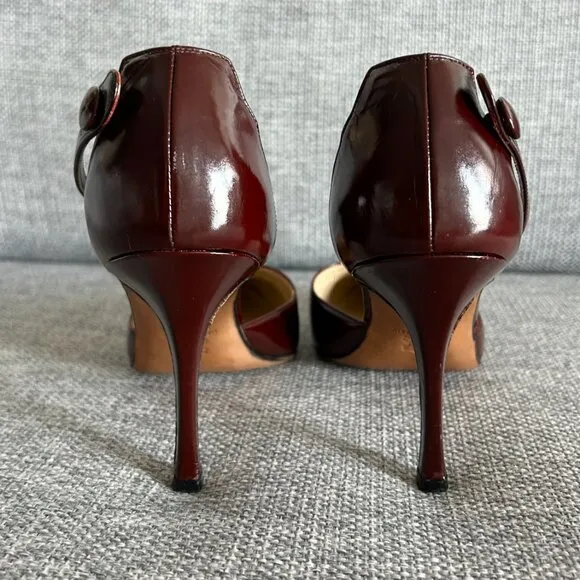 VINTAGE Manolo Blahnik Burgundy Patent Leather Point Toe Ankle Strap Heels US 9