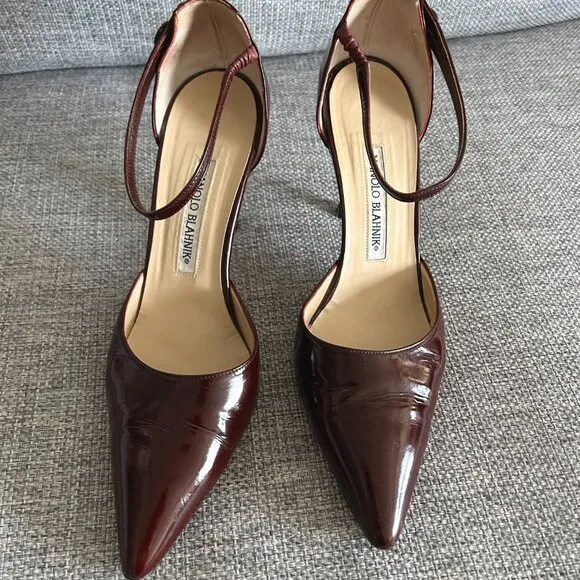 VINTAGE Manolo Blahnik Burgundy Patent Leather Point Toe Ankle Strap Heels US 9