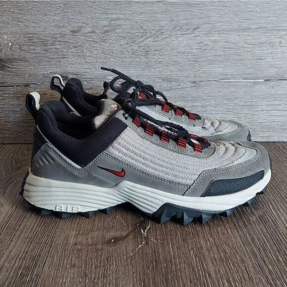 Vintage Nike ACG Hiking Trail Shoes RARE Mens Size 9 Vintage Deadstock
