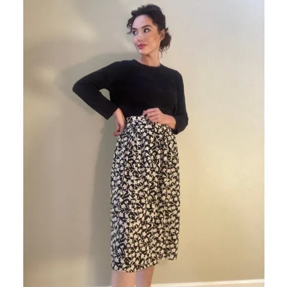 VINTAGE Royal Silk Japan Black &amp; White Floral Print Skirt ~ Sx 4 ~ Like YSL Rive