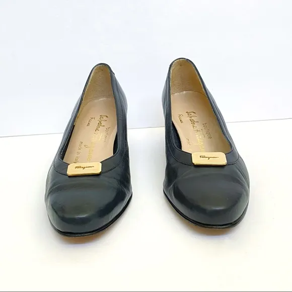 Vintage Salvatore Ferragamo blue black leather gold metal logo chunky heel pumps