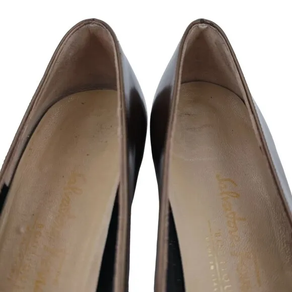 Vintage Salvatore Ferragamo Bronze Vara Bow Pumps Womens 8.5 Dress Shoes Italy
