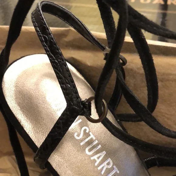 VINTAGE SUEDE LACE UP PUMPS by Colin Stuart