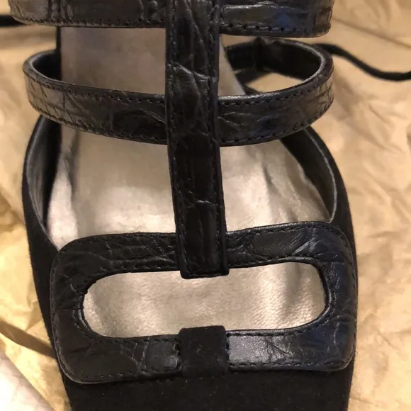 VINTAGE SUEDE LACE UP PUMPS by Colin Stuart